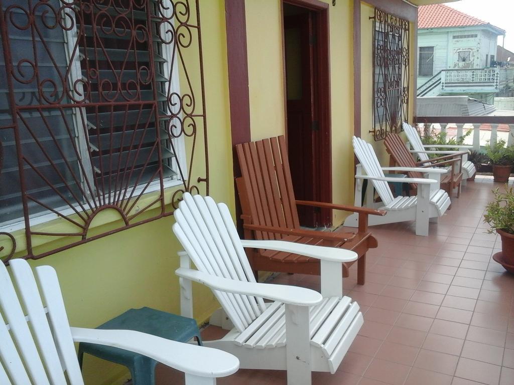 Belcove Hotel & Guesthouse Belize City Exterior photo