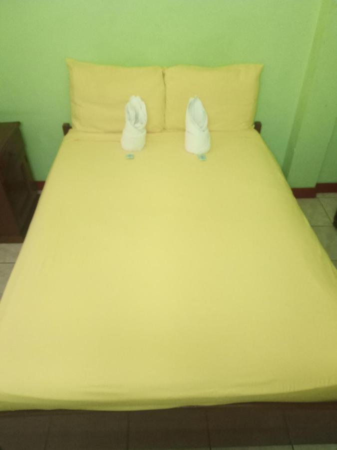Belcove Hotel & Guesthouse Belize City Exterior photo